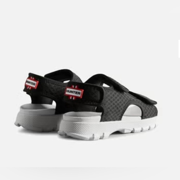 Hunter Kids' Mesh travel Sandals open toe Velcro straps black UK 12/US13 - Picture 3 of 11